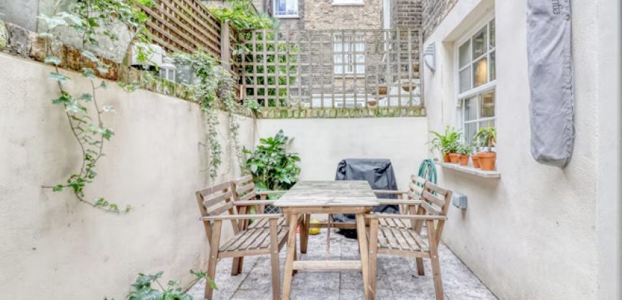 3 bedroom flat for Sale