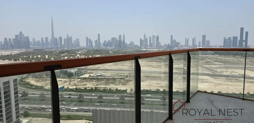 Skyline Downtown View Apartment for Sale