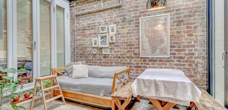 3 bedroom flat for Sale