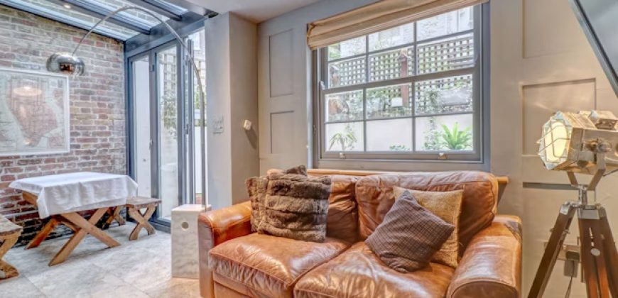 3 bedroom flat for Sale